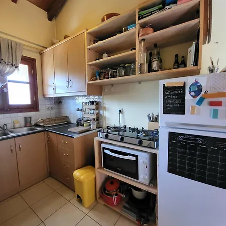 Kamares Valley Farm Amidst Olive Groves